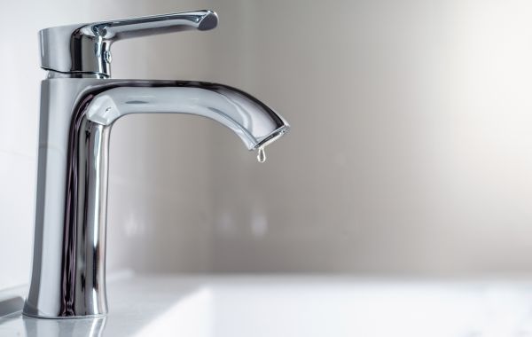 Kitchen Faucet Replacement in Sugar Land